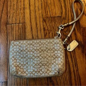 Vintage Coach Wristlet zip pouch wallet gold silver monogram